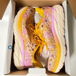 Free People X Hoka Clifton